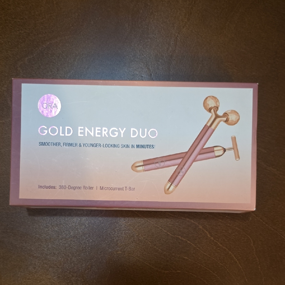 ORA Gold Energy Duo Skincare Set - Pink and Gold